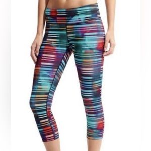 Athleta Sonar Capri Leggings Colorful